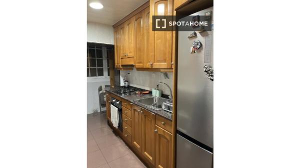 Chambre en colocation à louer à Porta, Barcelone