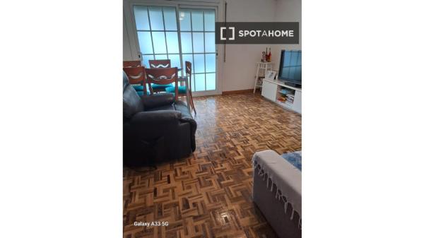 Chambre en colocation à louer à Porta, Barcelone