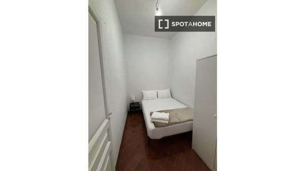 Zimmer in einer Wohngemeinschaft in Barcelona