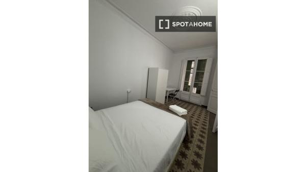 Zimmer in einer Wohngemeinschaft in Barcelona