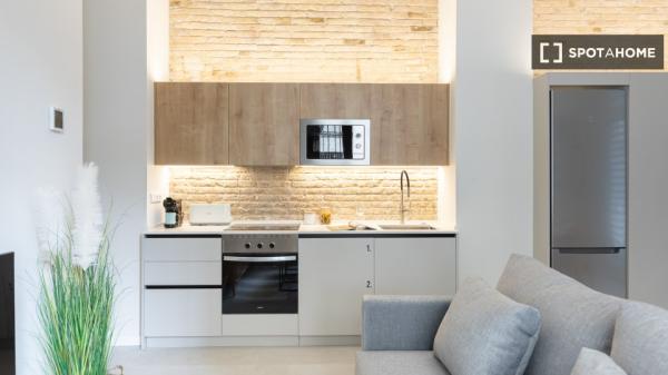 Apartamento de 2 habitaciones en alquiler en La Sagrada Familla