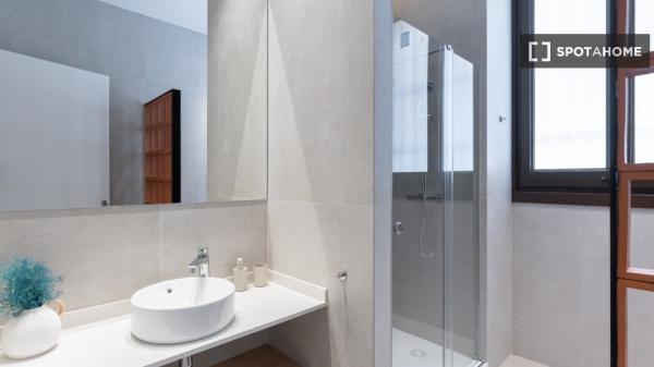 Apartamento de 2 habitaciones en alquiler en La Sagrada Familla