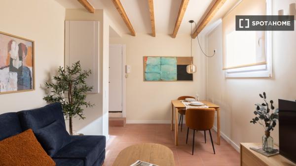 Estudio en alquiler en El Poble Sec, Barcelona