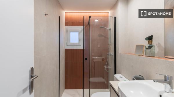 Estudio en alquiler en El Poble Sec, Barcelona