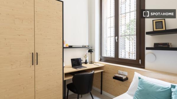 Apartamento de 2 habitaciones en alquiler en La Sagrada Familla