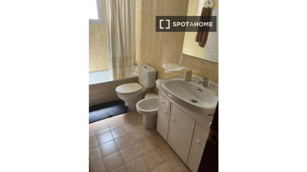 Room in shared apartment in València