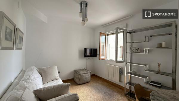 Apartamento de 2 habitaciones en alquiler en Real Sitio de San Ildefonso.