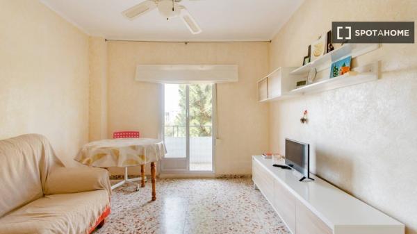 Habitación en piso compartido en Alacant