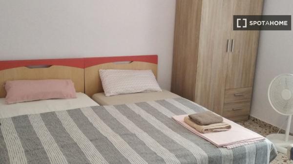 Habitación en piso compartido en Alacant