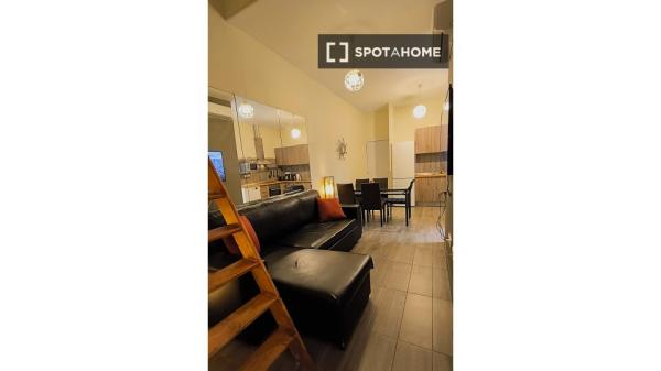 Piso de 2 habitaciones en alquiler en el Clot, Barcelona