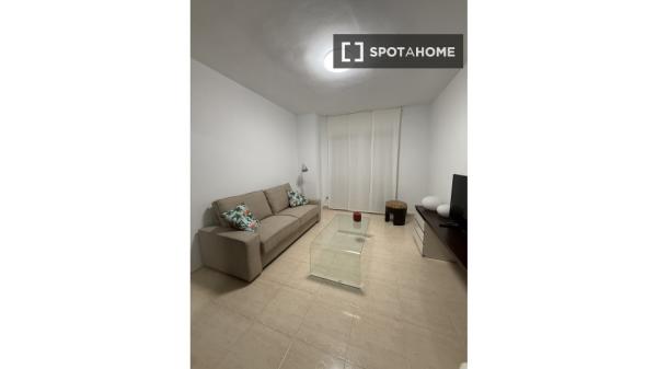 Apartamento de 2 habitaciones en alquiler en Telde