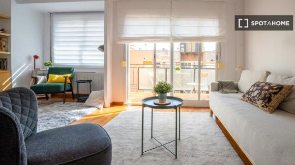 Apartamento de 2 dormitorios en alquiler en Sant Gervasi, Barcelona
