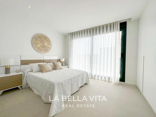 Villa en La Marina Urb San Fulgencio