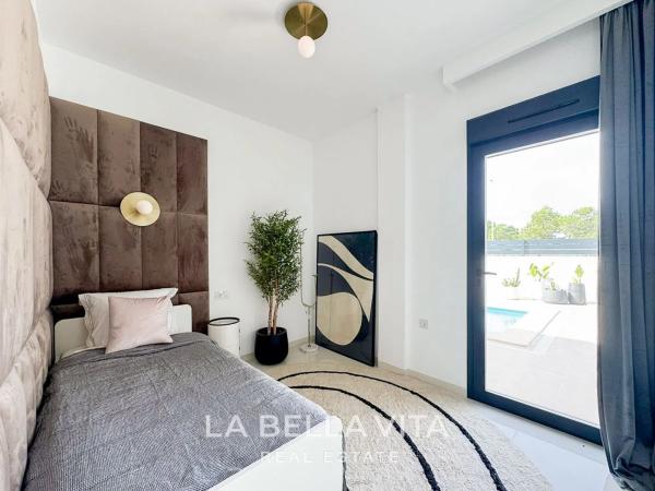 Villa en San Miguel de Salinas