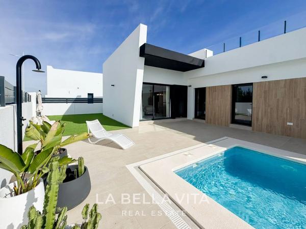 Villa en San Miguel de Salinas