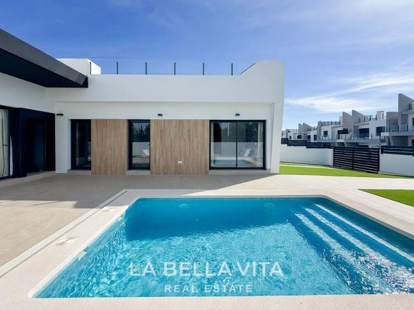 Villa en San Miguel de Salinas