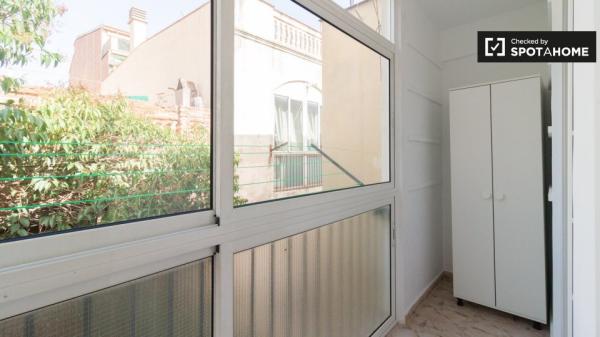 Habitación en piso compartido en alquiler en Barcelona.