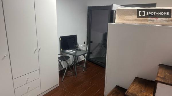 Estudio en alquiler en Sabadell, Barcelona