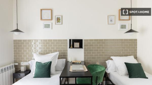 Habitación en piso compartido en alquiler en Indautxu, Bilbao.