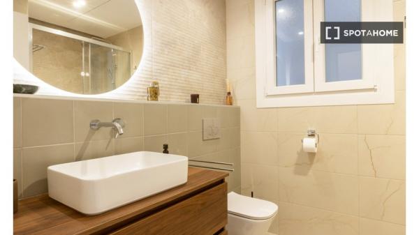 Piso de 3 habitaciones en El Camp d'en Grassot, Barcelona.