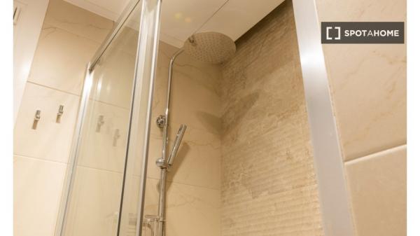 Piso de 3 habitaciones en El Camp d'en Grassot, Barcelona.