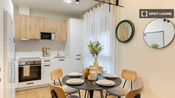 Zimmer in Wohngemeinschaft in Indautxu, Bilbao zu vermieten