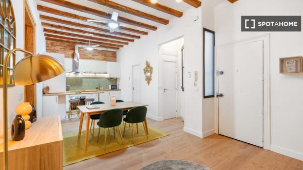 Appartement de 2 chambres à El Raval, Barcelone.