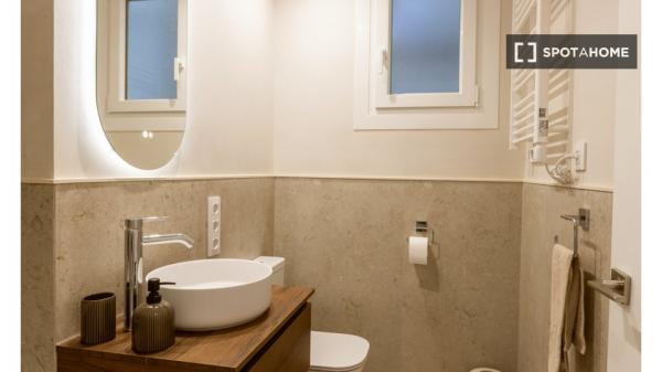 Piso de 3 habitaciones en El Camp d'en Grassot, Barcelona.