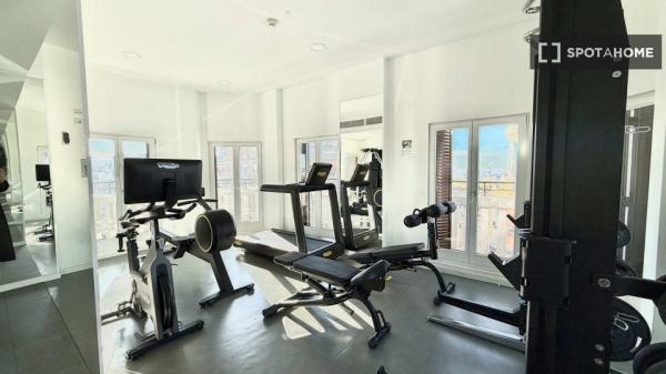 Apartamento de 2 dormitorios en alquiler en Palacio, Madrid