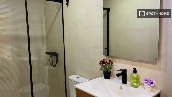 Habitación en piso compartido en Burjassot