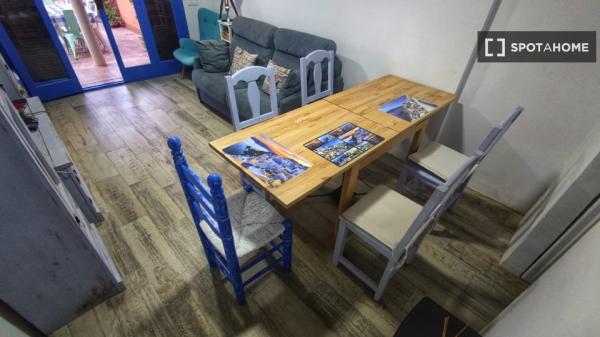 Apartamento de 1 dormitorio en alquiler en Calp, Alicante