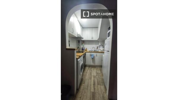 Apartamento de 1 dormitorio en alquiler en Calp, Alicante