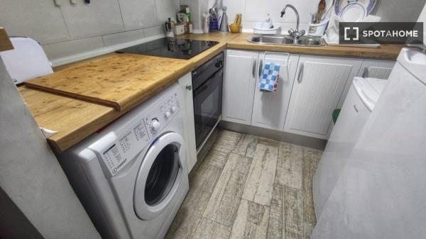 Apartamento de 1 dormitorio en alquiler en Calp, Alicante