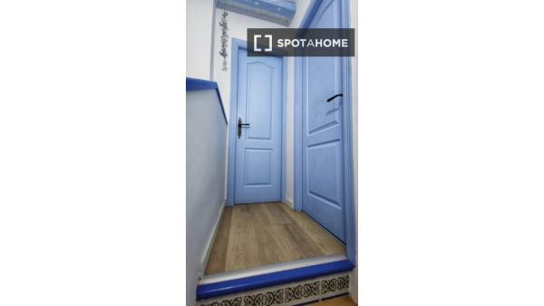 Apartamento de 1 dormitorio en alquiler en Calp, Alicante