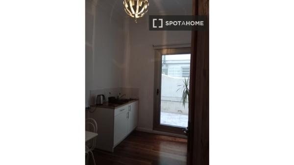 Habitación en piso compartido en La Gran Vía, Valencia