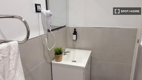 Estudio en alquiler en Embajadores, Madrid