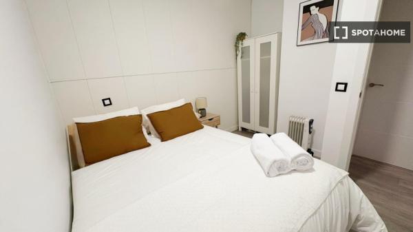 Estudio en alquiler en Embajadores, Madrid