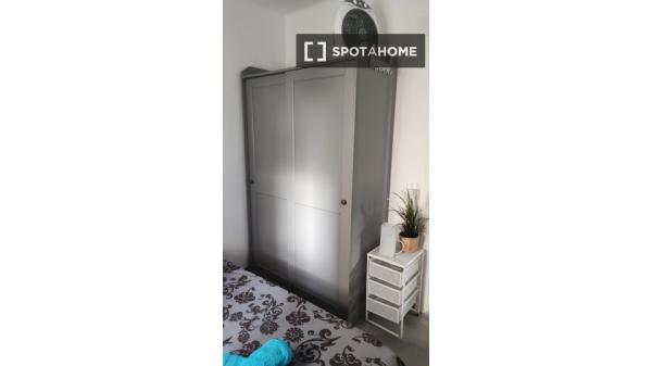 Pokój w mieszkaniu współdzielonym, Llucmajor