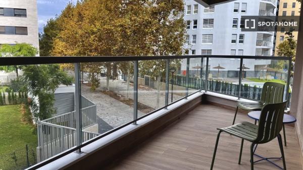 Apartamento de 2 habitaciones en alquiler en La Punta, Valencia
