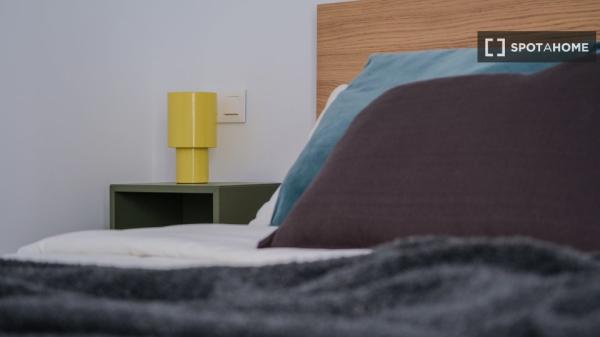 Apartamento de 2 habitaciones en alquiler en La Punta, Valencia