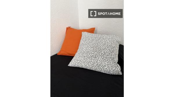 Habitación en piso compartido en Málaga