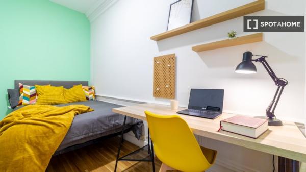 Chambre en colocation à louer à Castillejos, Madrid