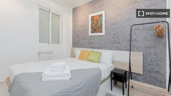 Apartamento de 2 dormitorios en alquiler en Trafalgar, Madrid