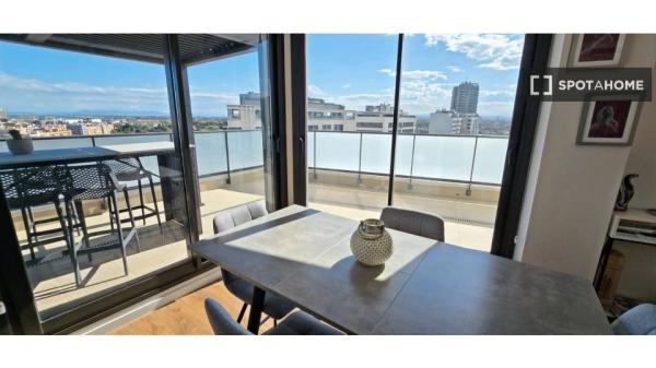 Apartamento de 3 habitaciones en La Punta, Valencia, en alquiler