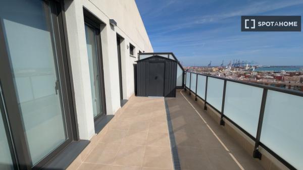 Apartamento de 3 habitaciones en La Punta, Valencia, en alquiler