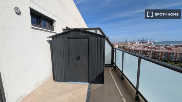 Apartamento de 3 habitaciones en La Punta, Valencia, en alquiler