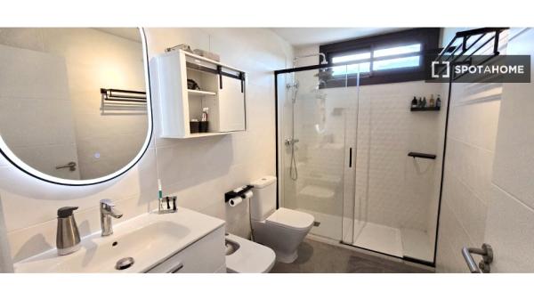 Apartamento de 3 habitaciones en La Punta, Valencia, en alquiler