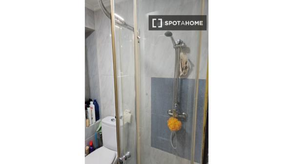 Room in shared apartment for rent in Paterna, Valencia