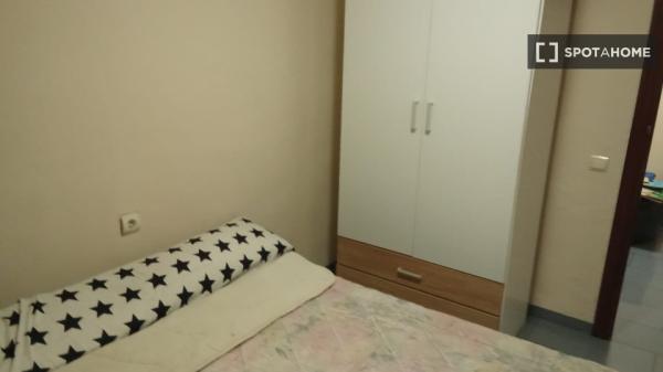 Room in shared apartment for rent in Paterna, Valencia