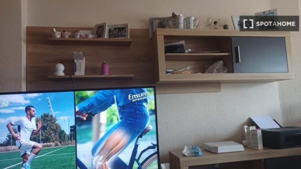 Room in shared apartment for rent in Paterna, Valencia